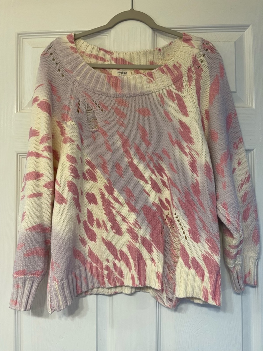 Umgee Cream and Pink Distressed Crewneck Sweater